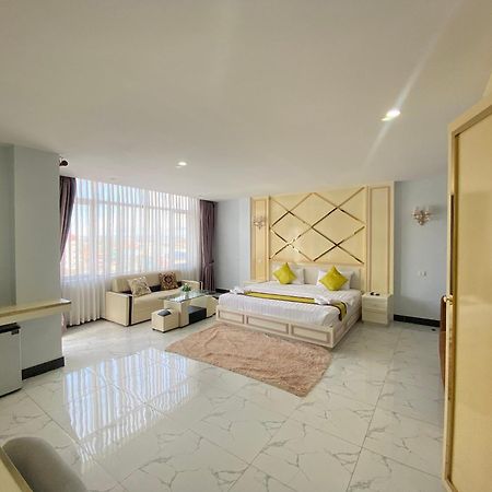 Kampot Sunny Hotel Экстерьер фото
