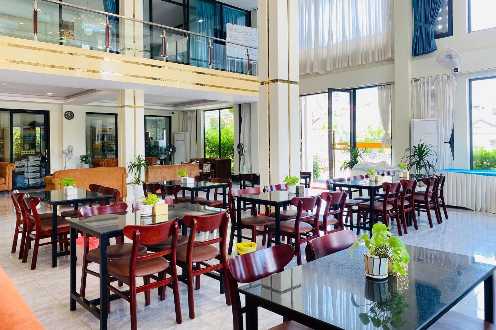 Kampot Sunny Hotel Экстерьер фото